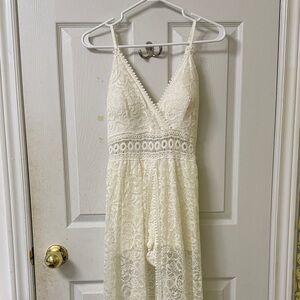 Elegant Lace V-Neck Dress